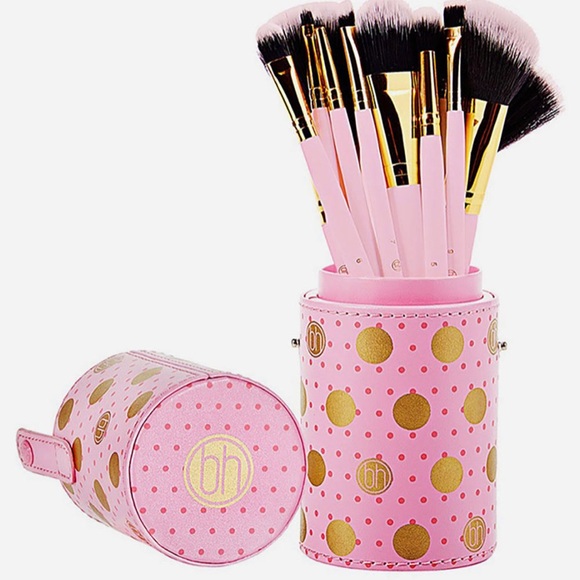 BH Cosmetics Other - BH Cosmetics Dot Collection Brush Set